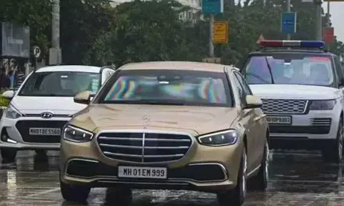 Ambani, MukeshAmbani, Car, NewCar