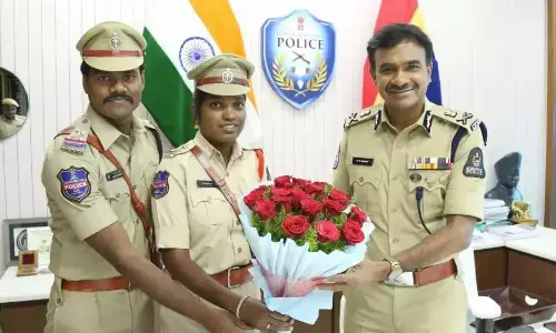 Hyderabad, HyderabadPolice, Police, CVAnand, preweddingshoot, weddingshoot