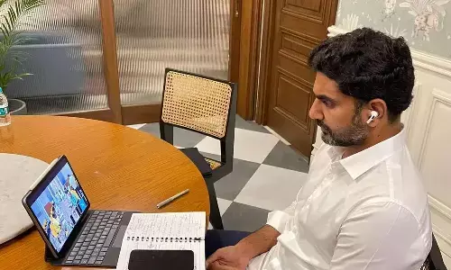 రెండున్నర గంటలుగా విచారణ