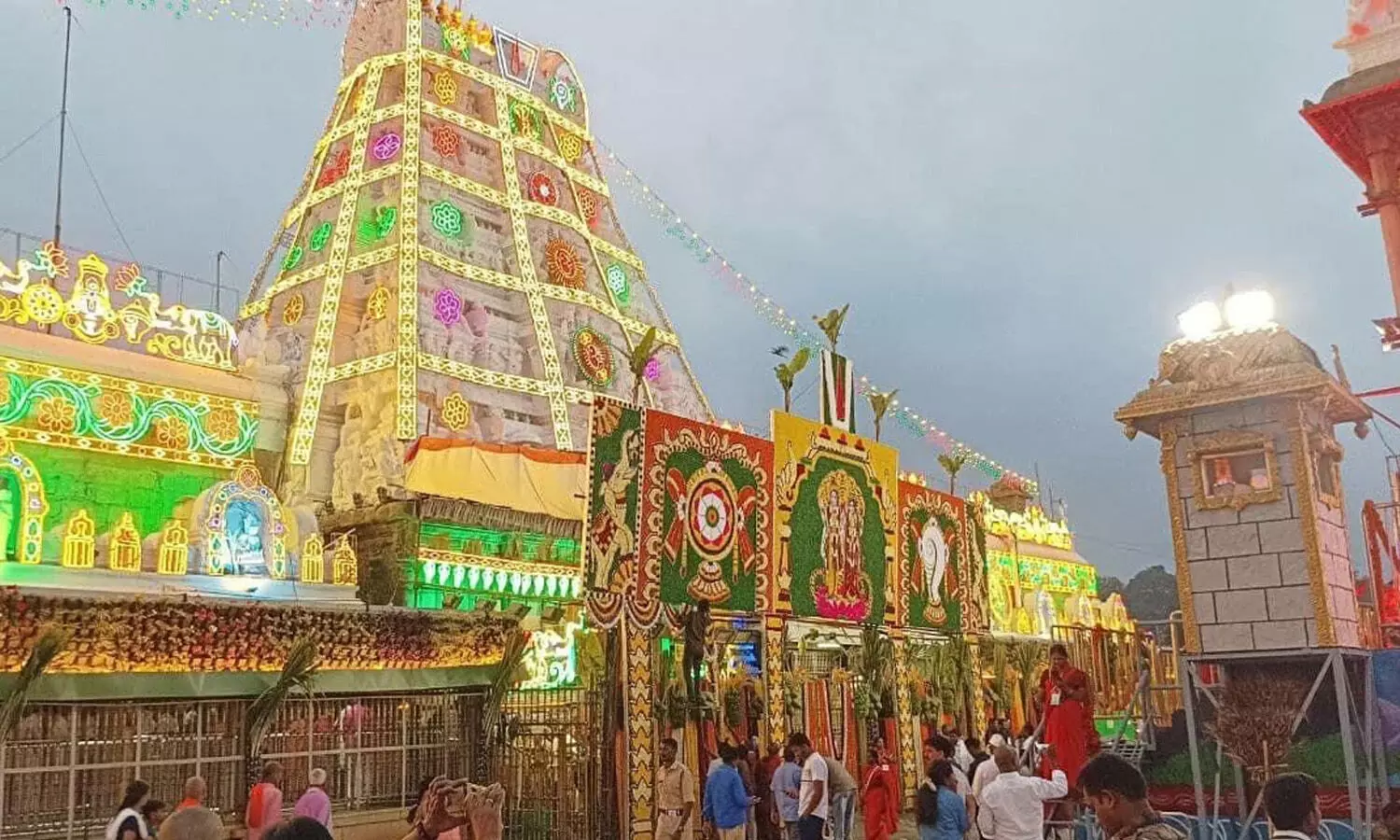 durga matha, saraswati devi, indrakiladri, vijayawada