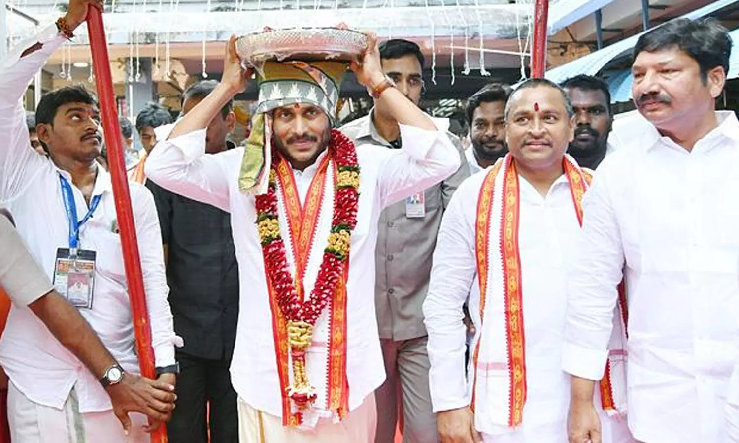 ys jagan, durgagudi, indrakiladri, vijayawada