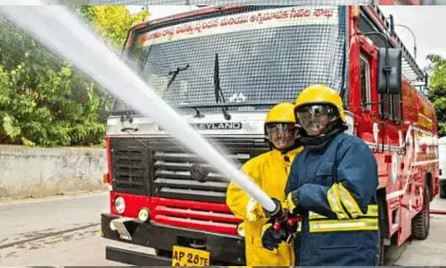 fire broke out, palika bazar, fire engines, secunderabad