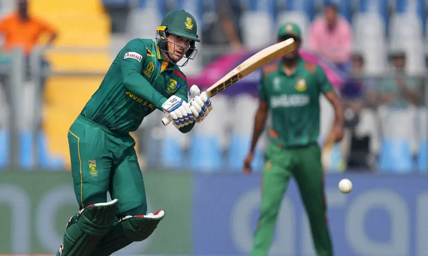 బంగ్లాదేశ్ కు భారీ ఓటమి