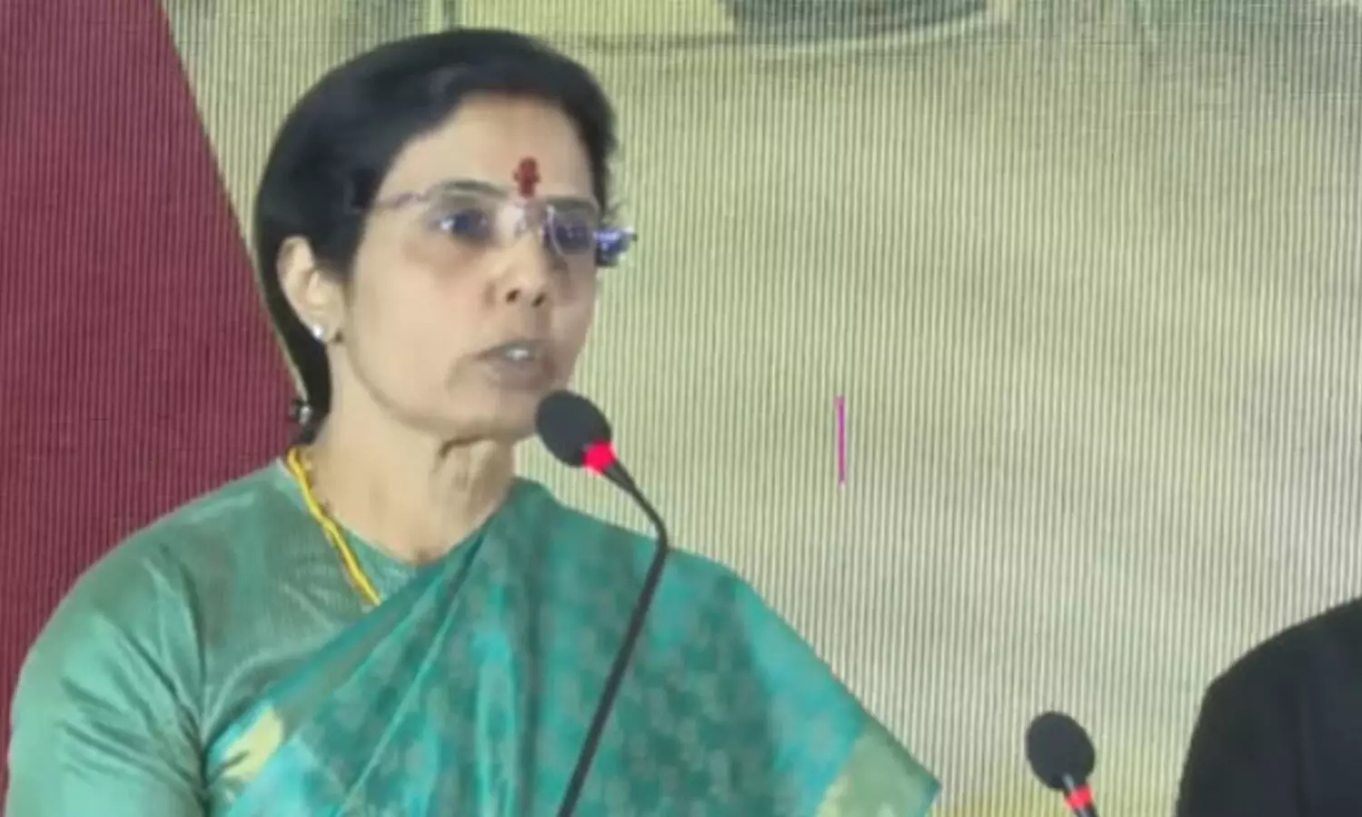 భువనేశ్వరి ట్వీట్.. సోషల్ మీడియాలో వైరల్