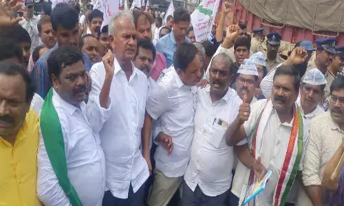 Vizag, VizagSteel, Protests,  Steel Plant, relay deeksha, 1000th day