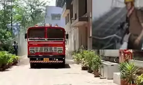 fire accident, harbour, boats, visakhapatnam