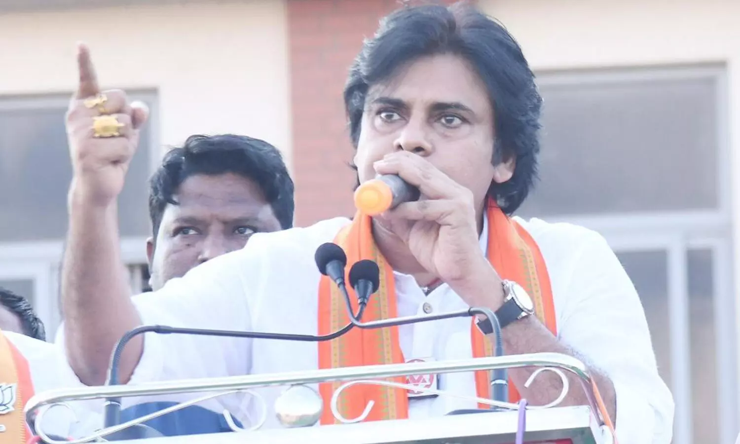 pawan kalyan, janasena, police, checked