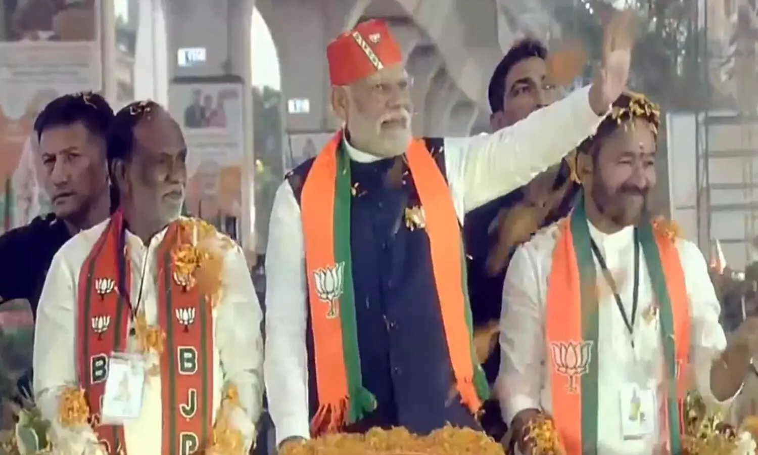 narendra modi, prime minister, road show,  hyderabad