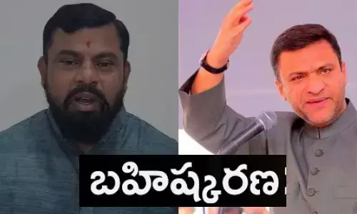 telangana, telanganabjp,  bjpleaders,  MLAs refuse,  take oath,  akbaruddinowaisi