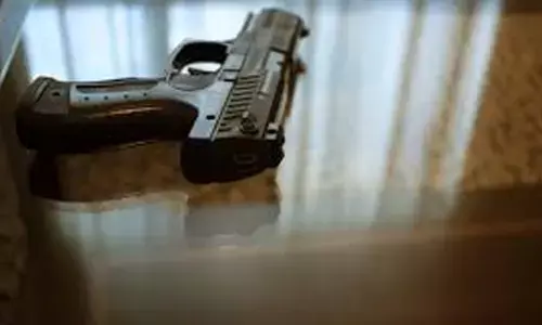 naresh, suicide,  collector gunman, siddipet, telangana