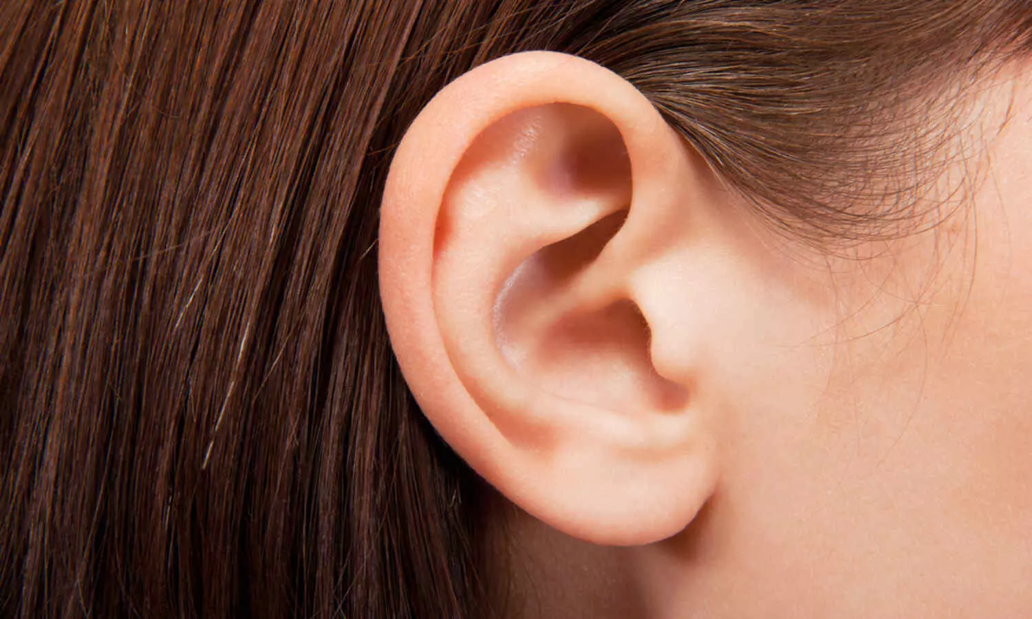 ears, ears problems, health tips, over ear headphones, why are my ears paining, healthy living