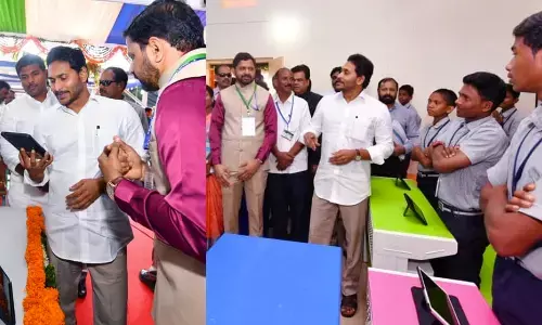 students, 8thclass, andhrapradesh, cmjagan, ysjagan, jaganmohanreddy, tabs, andhra news, ys jagan news, andhra pradesh government giving tabs to students