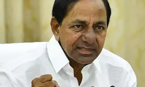 kcr, brs chief ,  shock, lasya nandita