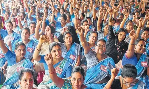 anganwadi workers, government,  talks,  andhra pradesh, andhra news, andhra pradesh government has called the anganwadi workers