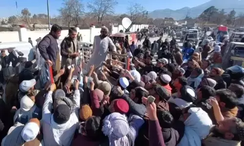 eggs, petrol, pakistan, financial crisis,  terrible situation in pakistan