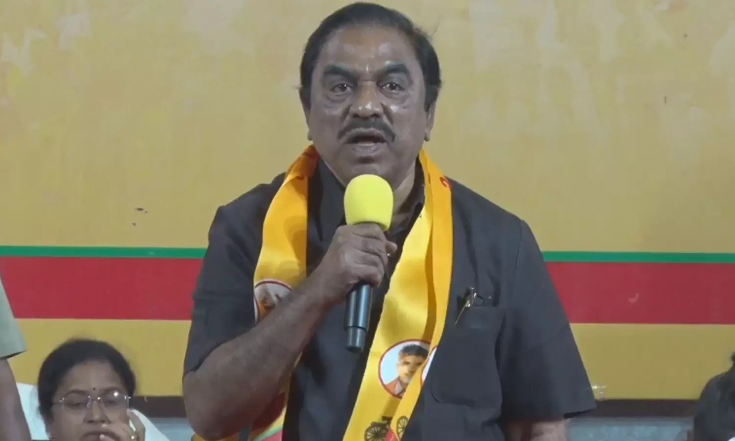 టీడీపీలో చేరిన వైసీపీ ఎమ్మెల్సీ