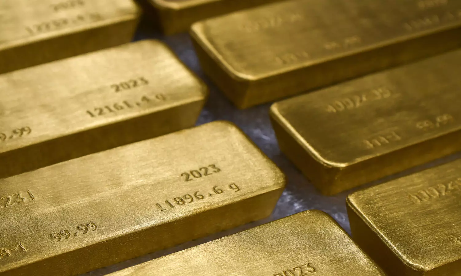 తమిళనాడులో ఏడు కిలోల బంగారం స్వాధీనం