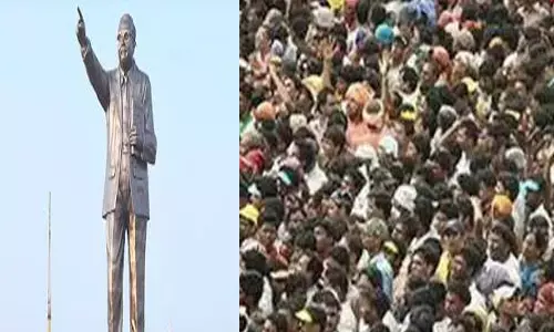 బెజవాడ కిటకిట.. మరికాసేపట్లో...?