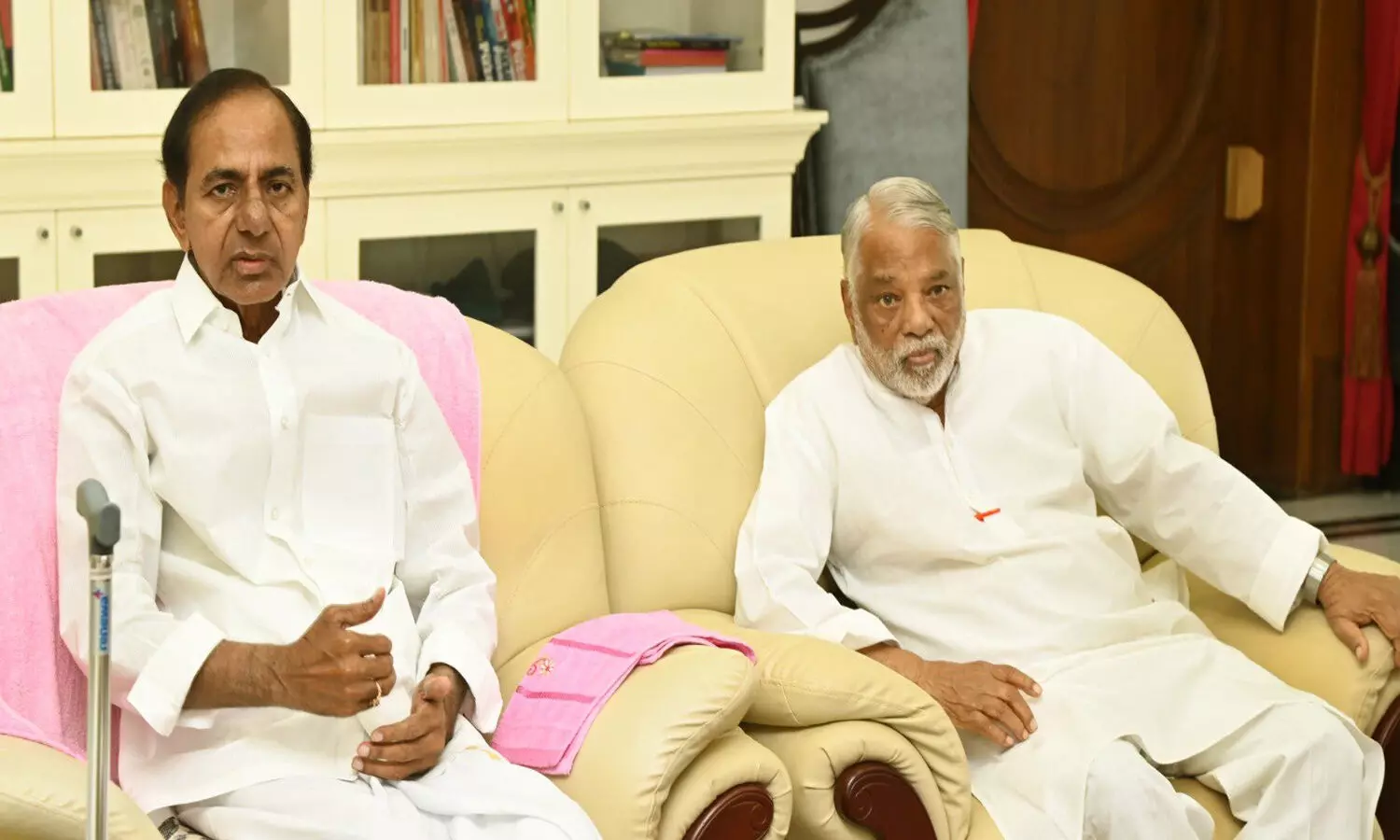 KCR : త్వరలో తాను జనంలోకి వస్తా