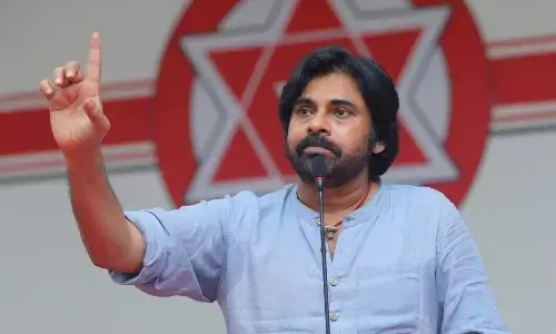 Breaking : రెండు స్థానాలను ప్రకటించిన పవన్.. చంద్రబాబుకు కౌంటర్