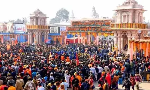 Ayodhya : అయోధ్యకు పోటెత్తుతున్న భక్తులు