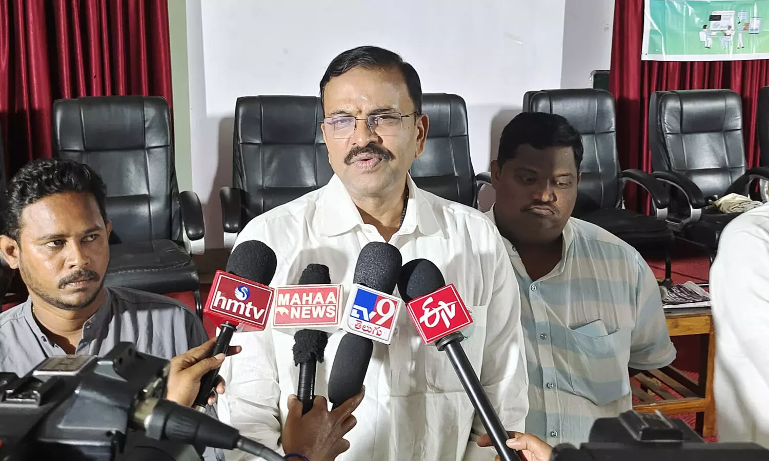 బడ్జెట్ లో పోలవరం ప్రస్తావన ఏదీ?