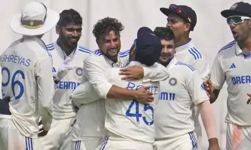 ఉన్నది నాలుగు వికెట్లు.. ఏదైనా జరగొచ్చు