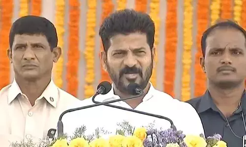 Revanth Reddy : మహిళలకు రేవంత్ మరో గుడ్ న్యూస్