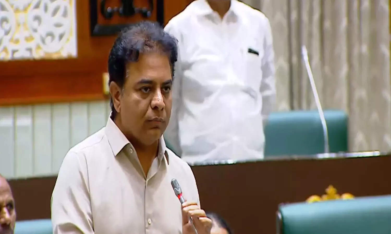 KTR : ఏంది భయ్.. ఈ మాటలేంది.. ఈ సమావేశాలేంది? KTR : ఏంది భయ్.. ఈ మాటలేంది.. ఈ సమావేశాలేంది?