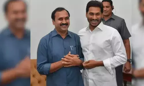 మంగళగిరి బాధ్యతను ఆళ్లకు అప్పగించిన జగన్