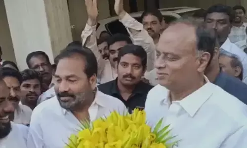 vemireddy prabhakar reddy, tdp,  queue, nellore