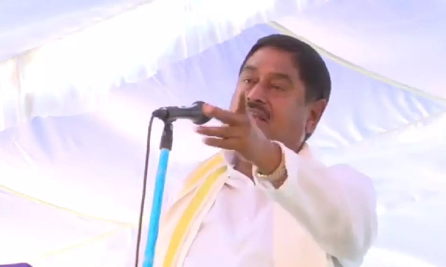 మంత్రి ధర్మాన సంచలన వ్యాఖ్యలు.. వాలంటీర్లందరూ