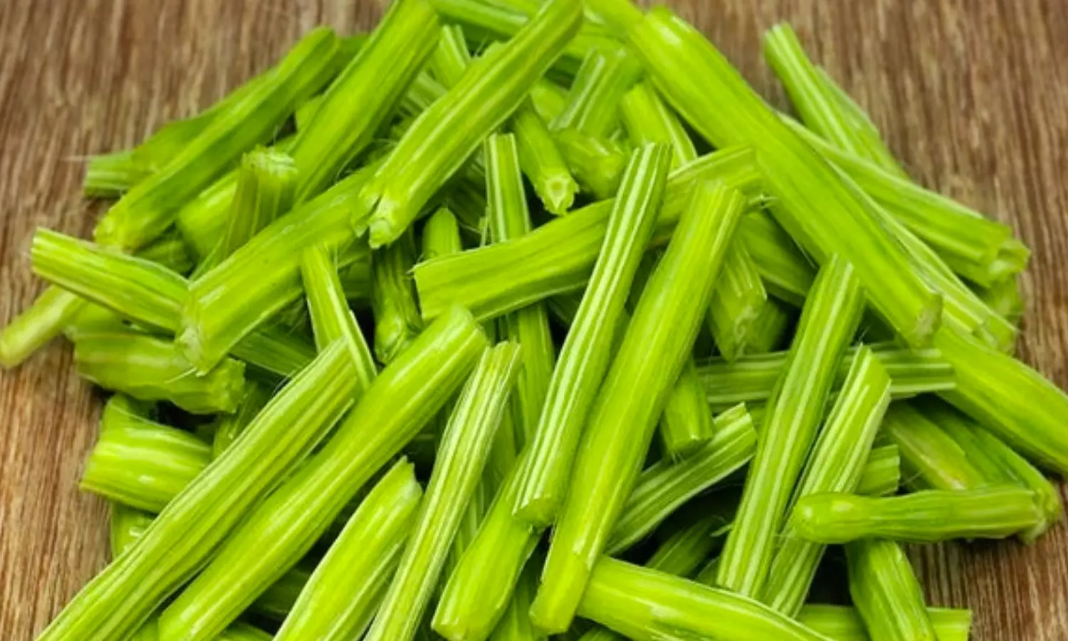 uses and health benefits of drumsticks vegetable