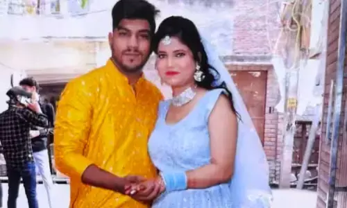 గుండెపోటుతో భర్త మృతి.. భార్య చేసిన పనికి కన్నీళ్లు ఆగవు