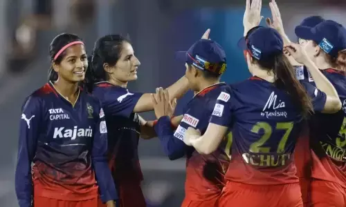 వరుస విజయాలతో దూసుకుపోతున్న ఆర్సీబీ