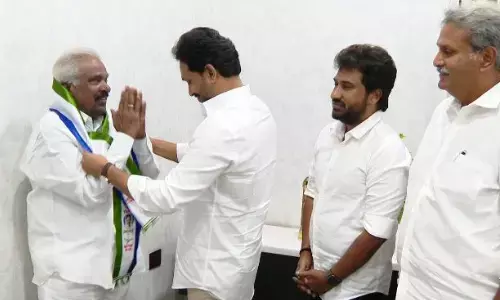 Telugudesham, YSRCP, YCP, gollapallisurya rao, gollapallisuryarao, Razole