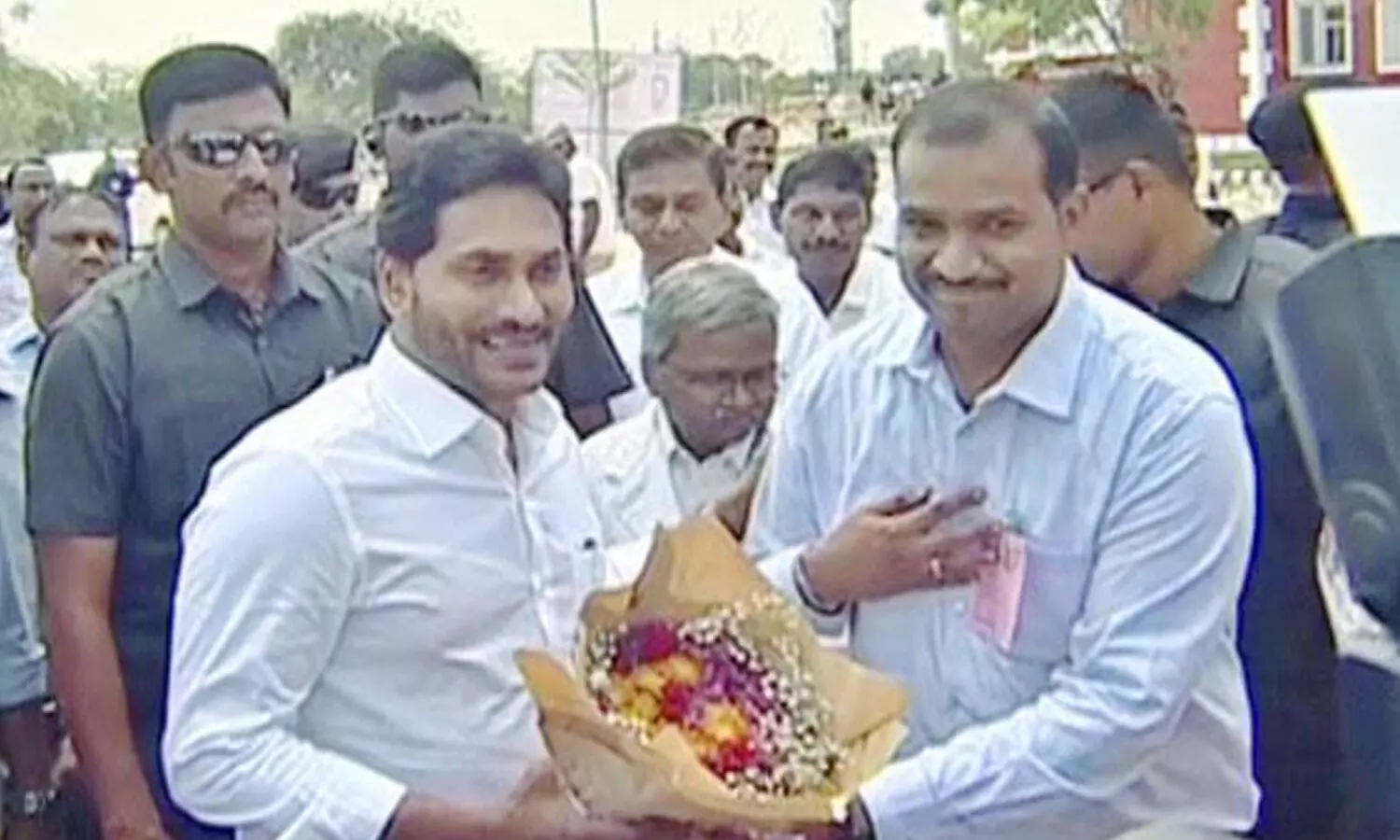 Ys Jagan : పులివెందులలో వైఎస్ జగన్