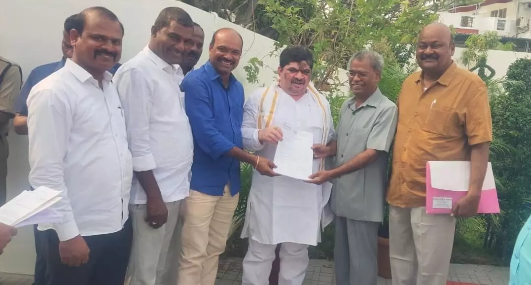 Minister Ponnam, Ponnam Prabhakar, gulf, pressnote