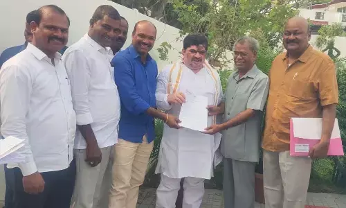 Minister Ponnam, Ponnam Prabhakar, gulf, pressnote