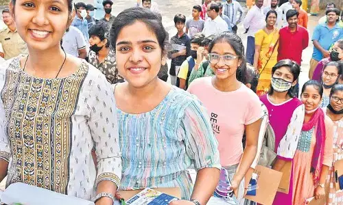 Tenth Exams : నేటి నుంచి పదో తరగతి పరీక్షలు