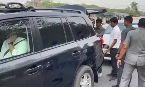 nara lokesh, tdp, vehicle, checked by the police, Police search Naralokesh Vehicle