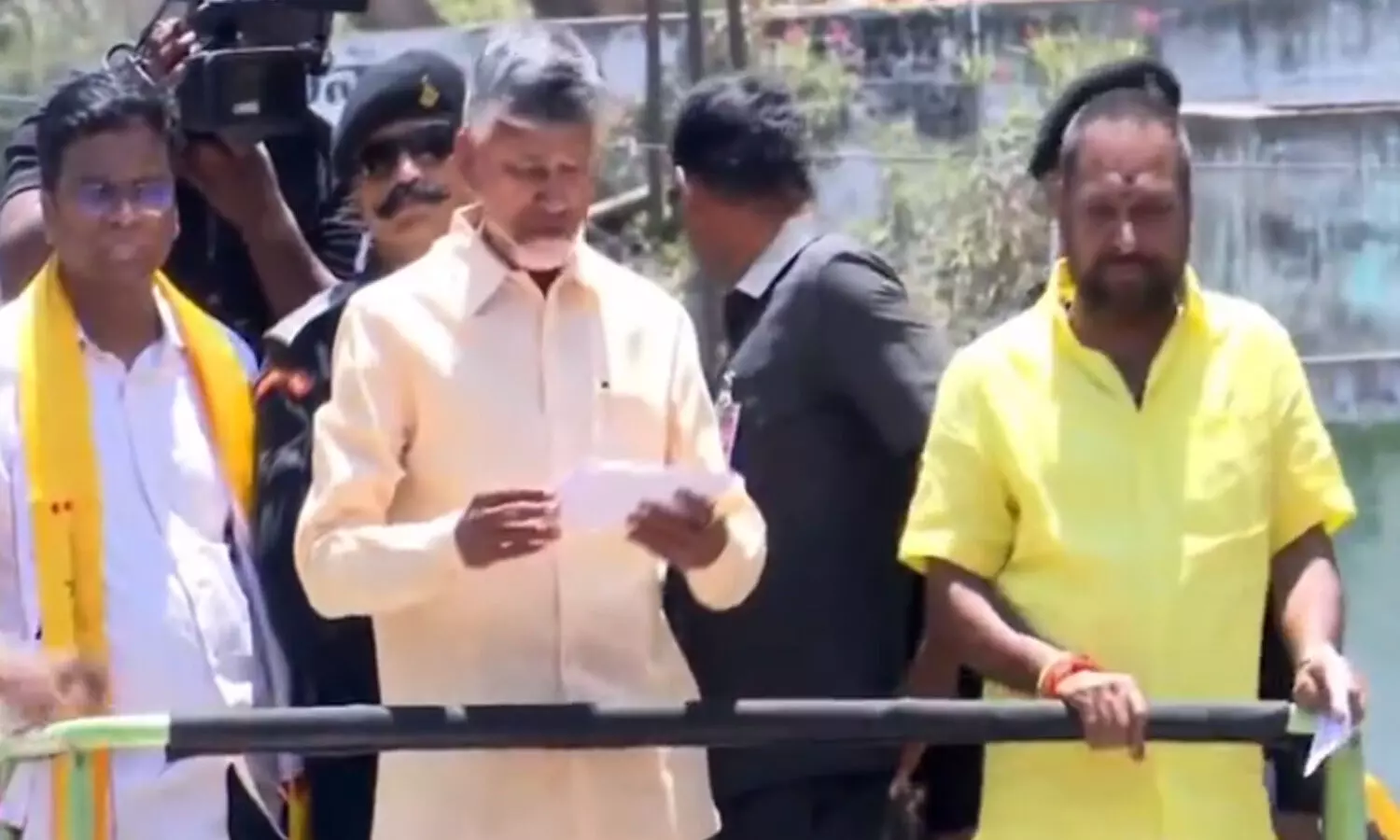 Chandrababu : ఏపీ సర్వనాశనం చేశారు... దీనిని బాగు చేసుకోవాలంటే? Chandrababu : ఏపీ సర్వనాశనం చేశారు... దీనిని బాగు చేసుకోవాలంటే?