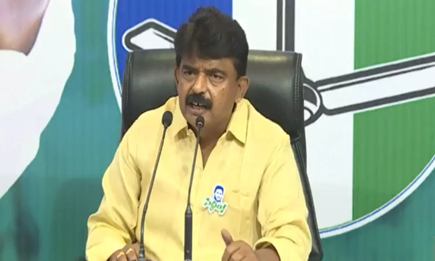 YSRCP : పింఛన్లను ఆపించింది చంద్రబాబే