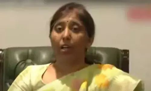 Ys Sunitha : జగన్ ఎందుకు భయపడుతున్నారు?