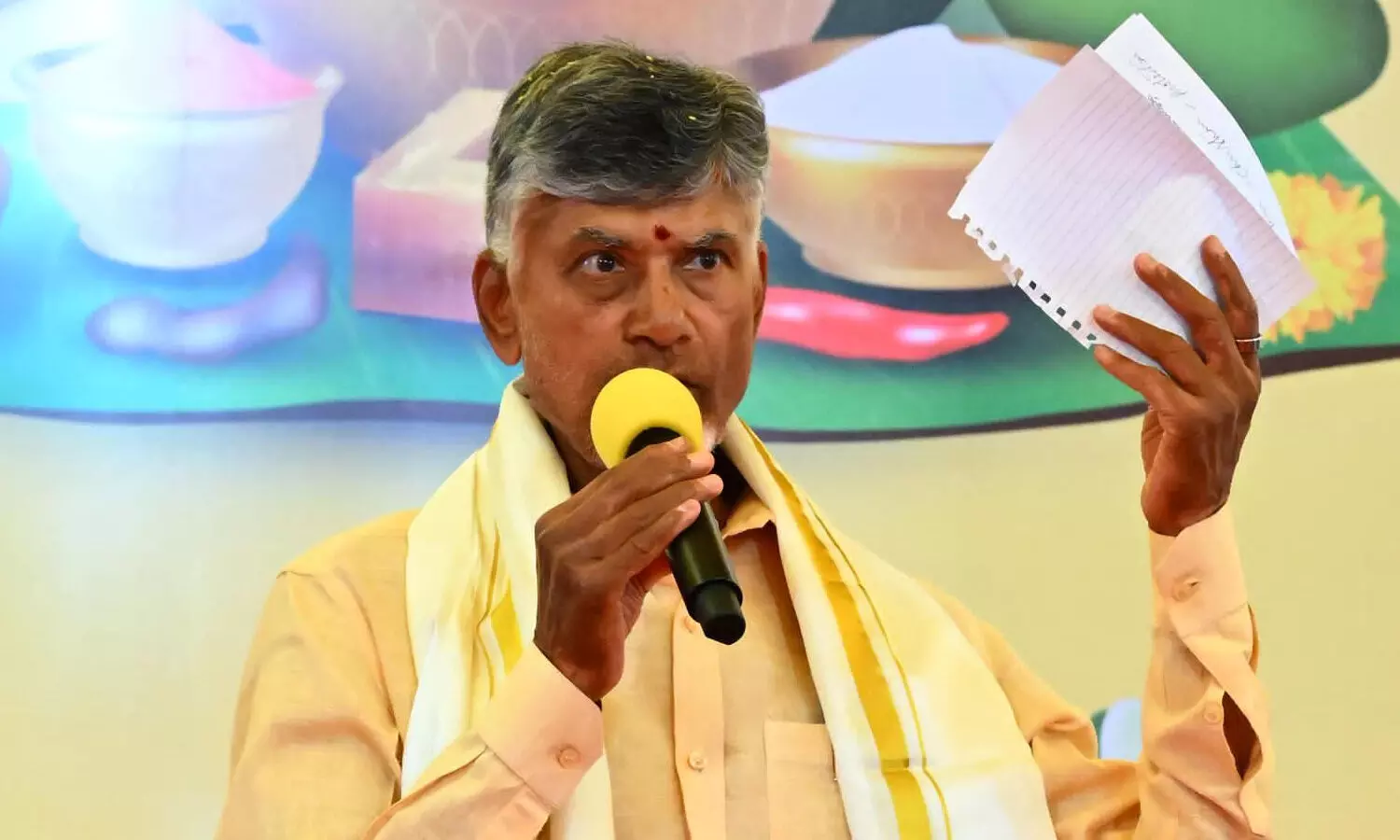 Chandrababu : వాలంటీర్లకు చంద్రబాబు బిగ్ ఆఫర్