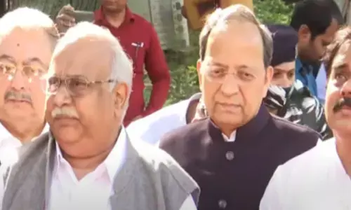 సీఎస్, డీజీపీలను బదిలీ చేయకుంటే కష్టం : ఎన్నికల కమిషన్ కు ఎన్డీఏ కూటమి