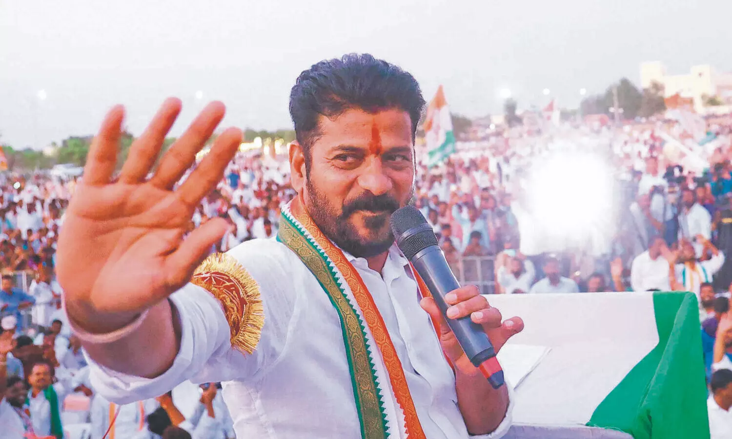 Revanth Reddy : కేరళ లో రేవంత్ ఎన్నికల ప్రచారం