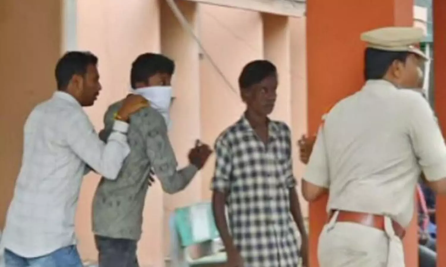 Attack On Ys Jagan : దుర్గారావు సతీష్ కు ఎందుకు డబ్బులిచ్చాడంటే..? Attack On Ys Jagan : దుర్గారావు సతీష్ కు ఎందుకు డబ్బులిచ్చాడంటే..?