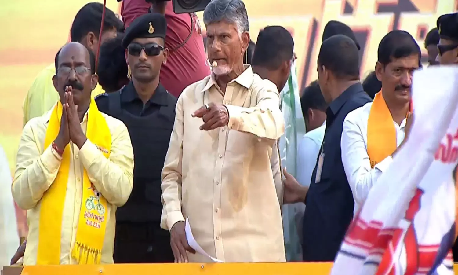 Chandrababu : సాధారణ కార్యకర్తలకు టిక్కెట్ ఇచ్చాం గెలిపించుకునే బాధ్యత మీదే
