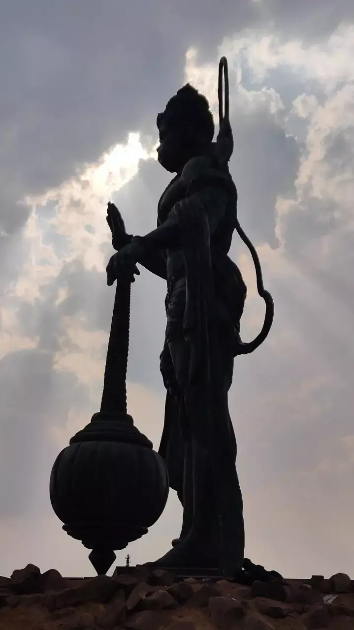 హనుమాన్ జయంతిని రెండు సార్లు ఎందుకు చేసుకుంటారో తెలుసా?